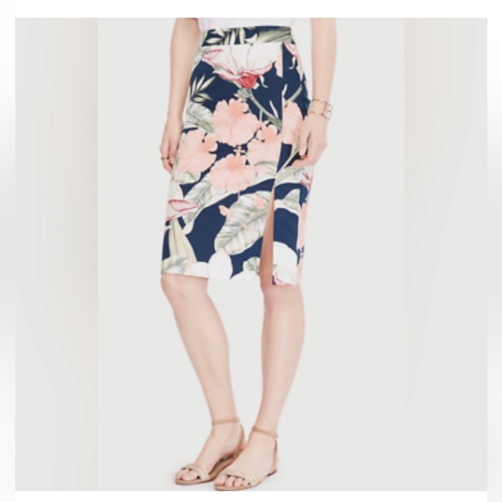 Ann Taylor Tropical Island Pencil Skirt size 10P NWT